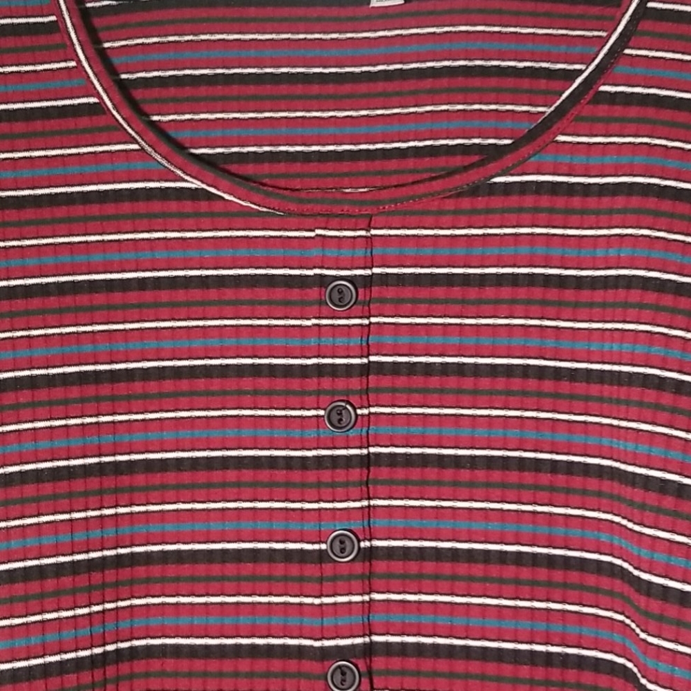 Striped long sleeve crop top